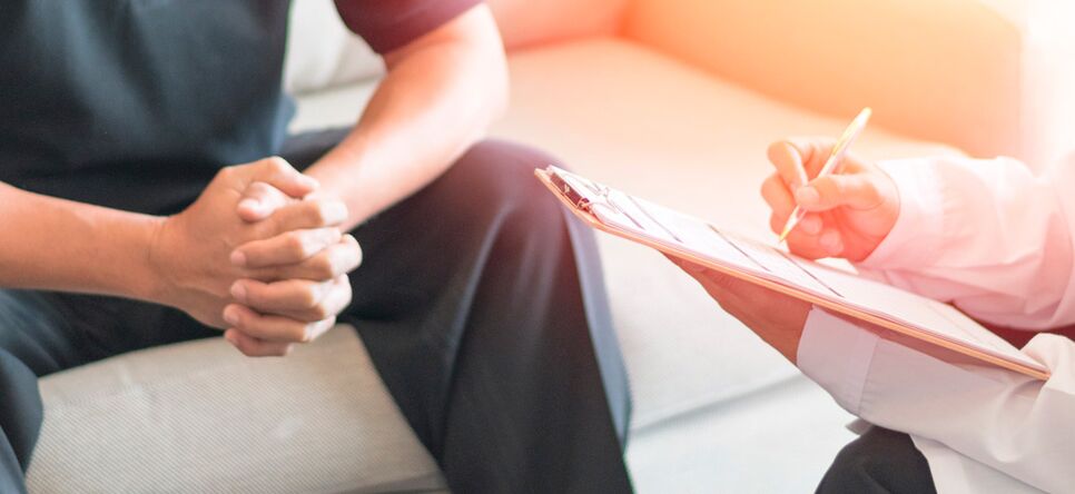 O nomeamento de tratamento para un paciente con prostatite crónica